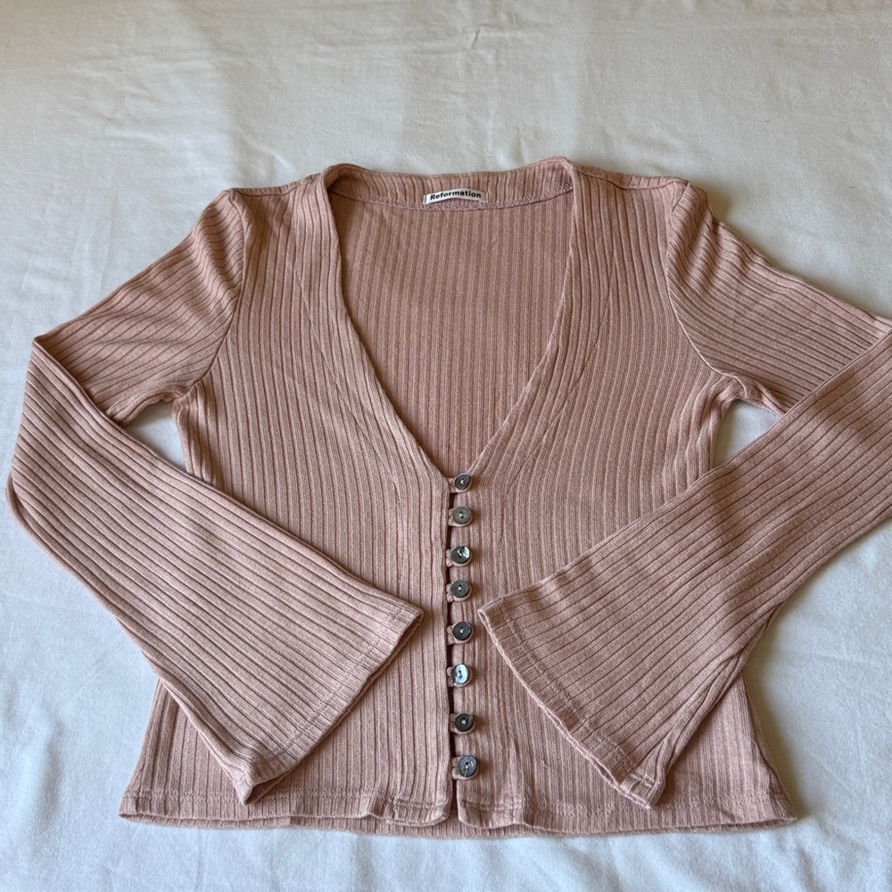 Reformation Pale Pink Ribbed Button-Front Long Sleeve Top - Picture 4 of 8